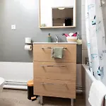 Le Tiny *